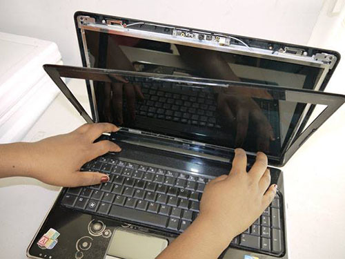 Khi nào cần thay màn hình laptop Đà Nẵng? 