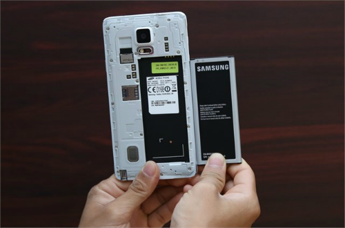 Điện Thoại Samsung Hết Pin Sạc Không Lên