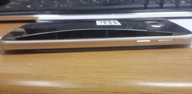 Hiện tượng Phồng Pin Trên Galaxy S6