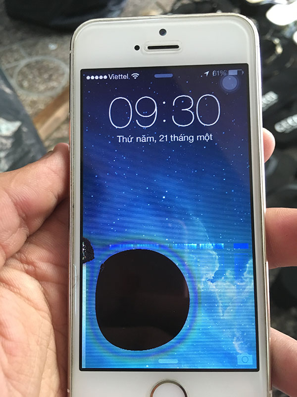 cách khắc phục màn hình điện thoại iPhone bị chảy mực
